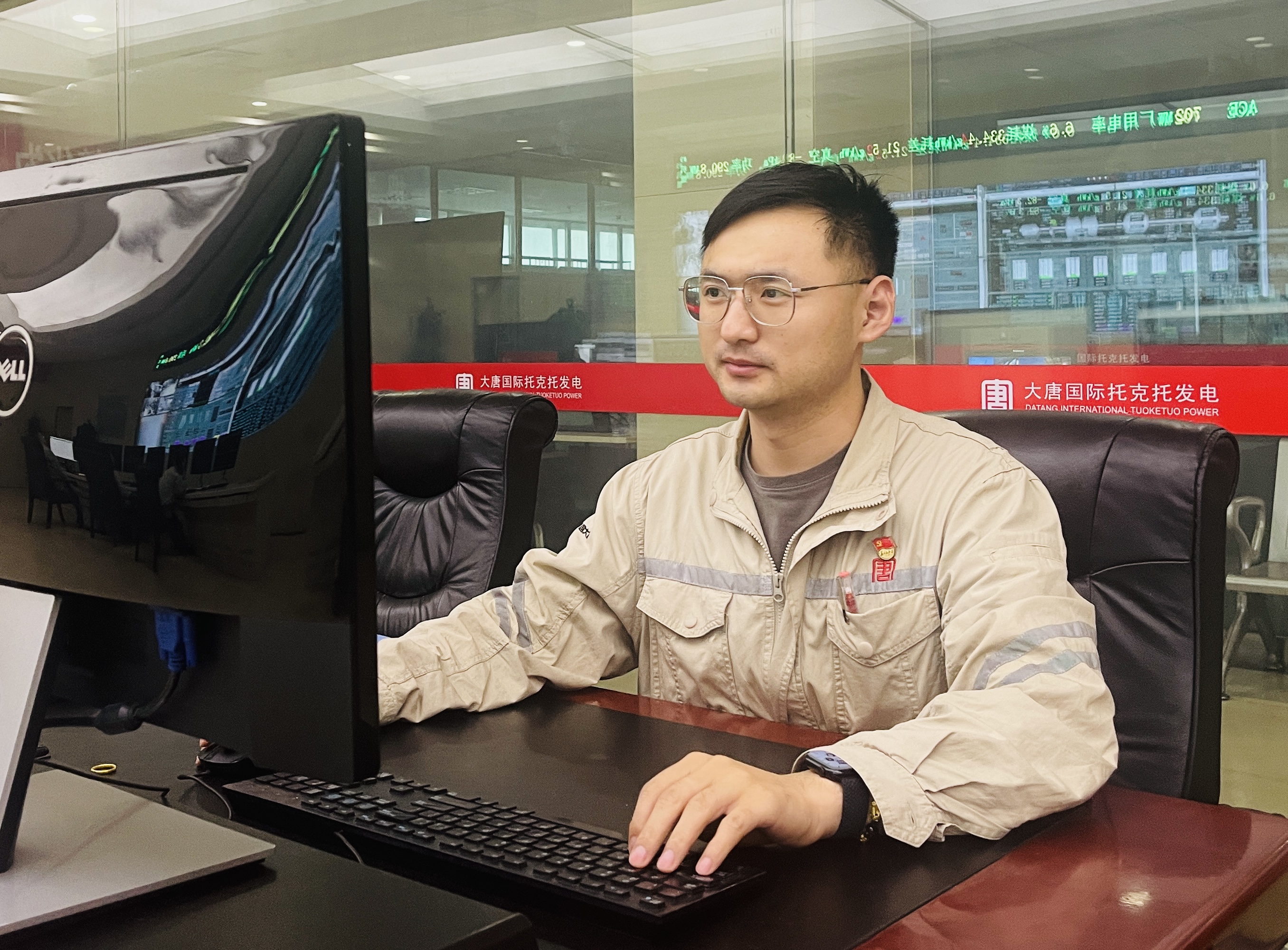 1723616042154081674.jpg 【大唐榜樣】張鵬飛:務實篤行 行穩致遠.jpg